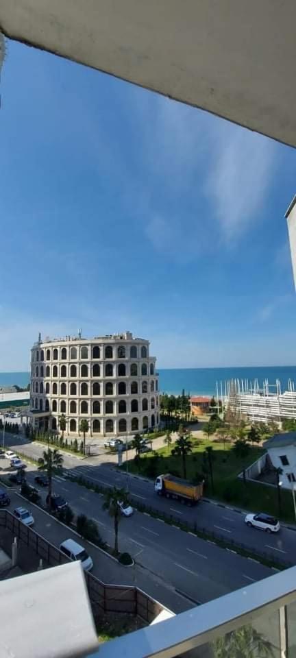 Orbi Sea Tower Block A Apartamento Batumi Exterior foto