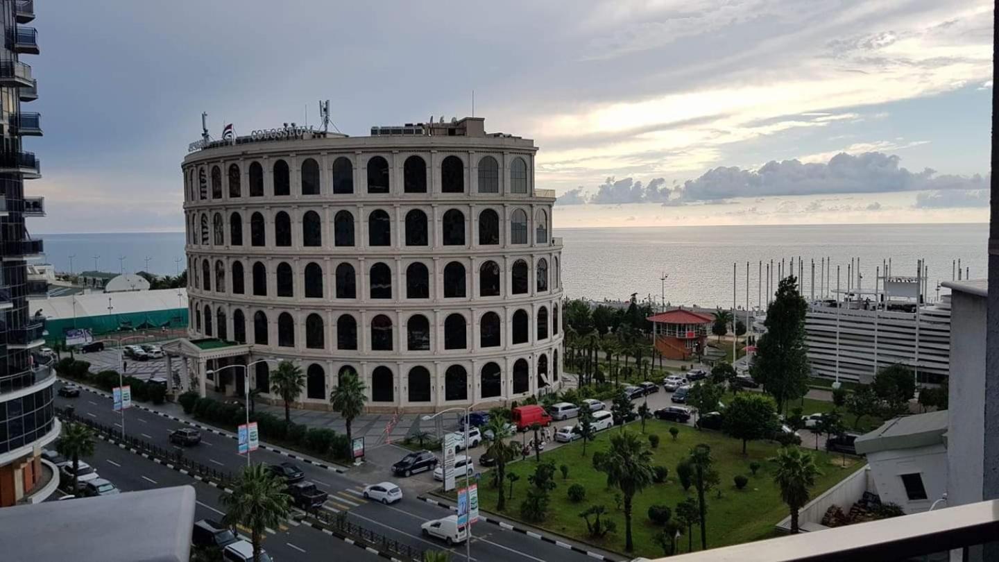 Orbi Sea Tower Block A Apartamento Batumi Exterior foto